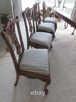 HENREDON Rittenhouse Square Ball & Claw Dining Room Table and 10 Chairs