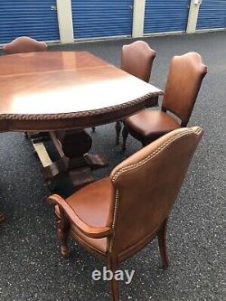 HICKORY WHITE Legends Dining Set with 6 Chairs and 2-20 Leaves