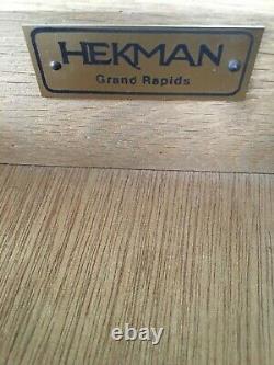 Heckman Furniture Queen Anne Style Porringer Top Parquet End Tables A Pair