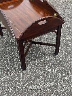 Henkel Harris Chippendale Style Mahogany Butler's Tray Coffee Table