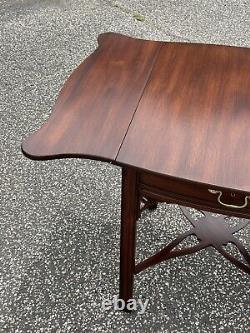 Henkel Harris SPNEA Chippendale Style Mahogany Drop Leaf End Table