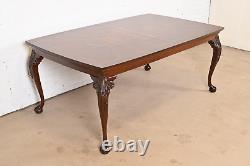 Henredon Chippendale Mahogany and Inlaid Burl Wood Extension Dining Table