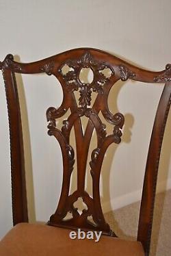 Henredon Chippendale Style Mahogany Banded Table & Four Chairs Two 22 Leaves