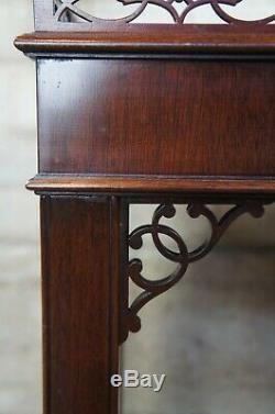 Kindel Chippendale Carved Mahogany Tea Table Coffee Library Parlor Fretwork