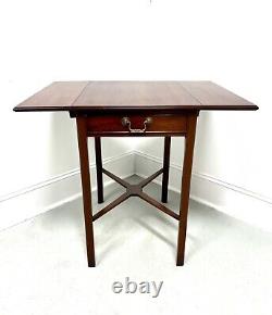 Late 20th Century Chippendale Drop-Leaf End Side Table