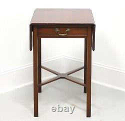 Late 20th Century Chippendale Drop-Leaf End Side Table