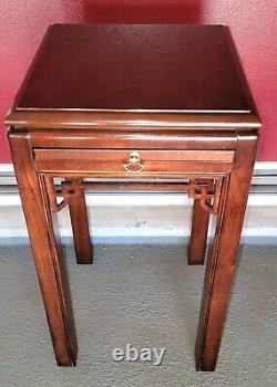 Late 20th Century Drexel Chippendale Mahogany Accent Table