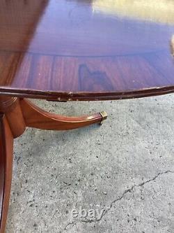 Mahogany Double Pedestal Dinning Room Table Antique Beautiful With Some Flaws