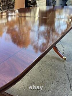 Mahogany Double Pedestal Dinning Room Table Antique Beautiful With Some Flaws