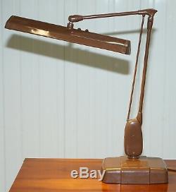Nice Vintage MID Century Modern Dazor Articulated Table Lamp Model Number P2324