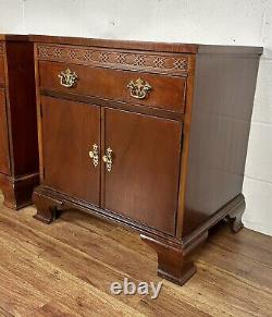 PAIR Baker Furniture Chippendale Carved Mahogany Nightstands Side Tables