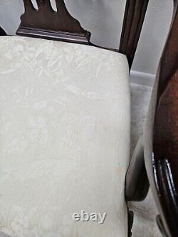 Pair Henredon Rittenhouse Square Chippendale Dining Room Armchairs Mahogany