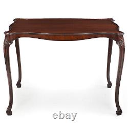 Rare English Chippendale Mahogany Serpentine Serving Table, circa 1770