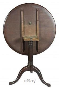 SWC-Rare Dishtop Chippendale Tilt Top Table, with Reeded Column, Newport c. 1760