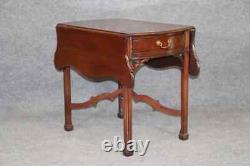 Solid Mahogany Kindel Winterthur Collection Chippendale Drop Leaf Table