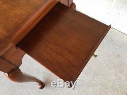 Statton Old Towne Solid Cherry Queen Anne Style Tea Table End Table