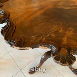 Stunning Antique Tilt Top Scalloped Pie-crust Tea Table Hand Carved Mahogany