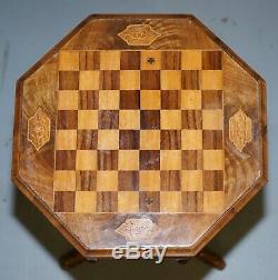 Stunning Walnut Victorian Sewing Or Work Box Chess Games Table Great Lamp Wine