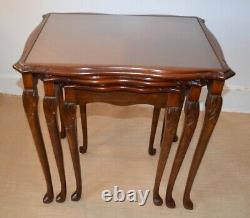 Suite Of Vintage Queen Anne Mahogany Nest Of Tables Lovely Tops