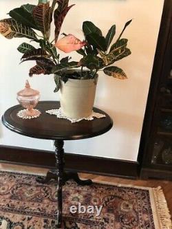 Table Top Tilt Antique Tea Vintage Carved Chippendale Stand Century Tilt-top