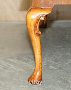 Thomas Chippendale Style Burr Walnut Coffee Table Elegant Long Cabriolet Legs