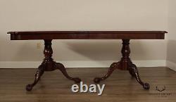 Thomasville Chippendale Style Flame Mahogany Expandable Dining Table