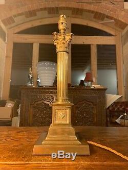 VINTAGE BRASS CORINTHIAN PILLARED NELSONS COLUMN TABLE LAMP STEPPED BASE, 19th C