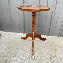 VTG Chippendale Mahogany Wood End Side Table Pie Crust Plant Stand Leather Top