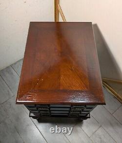 Vintage Allen Classics Mahogany Cabinet w 4 Folding TV Tray Tables Chippendale