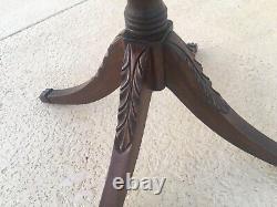 Vintage Antique Federal Carved Pedestal Pie Crust Tea Table