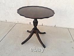 Vintage Antique Federal Carved Pedestal Pie Crust Tea Table