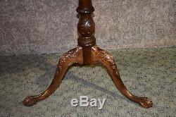 Vintage Carved Mahogany Claw Foot Pie Crust Table