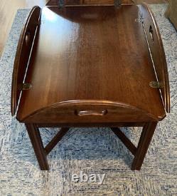 Vintage Century Mahogany Chippendale Style Butler's Tray Coffee Table