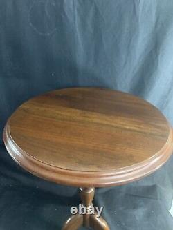 Vintage Cherry Pedestal Candle Stand Table Plant Pennsylvania House Chippendale