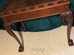 Vintage Chippendale Carved Clawfoot Mahogany Lamp/tea Table