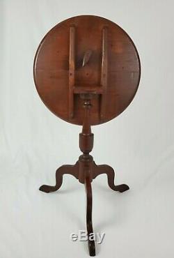 Vintage Chippendale Mahogany Tilt Top Accent Table Antique