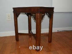 Vintage Chippendale Style Table Lane Furniture