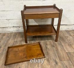 Vintage Chippendale Style Tray Top Nightstand Bedside Table Side Table Tea Table