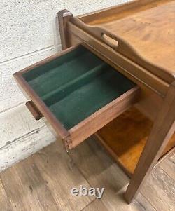 Vintage Chippendale Style Tray Top Nightstand Bedside Table Side Table Tea Table