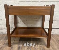 Vintage Chippendale Style Tray Top Nightstand Bedside Table Side Table Tea Table