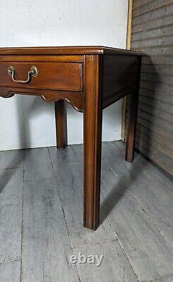 Vintage Drexel Heritage Carleton Cherry Wood 1-Drawer End Table Chippendale