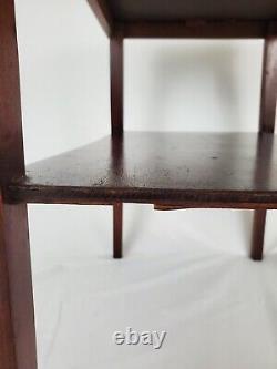 Vintage End Table Accent Flame Mahogany Tray Style Top Chippendale Federal