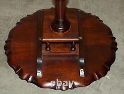 Vintage Flamed Mahogany Thomas Chippendale Claw & Ball Tripod Table Rotating Top
