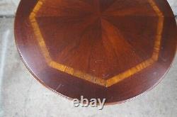 Vintage Lane Chinese Chippendale Style Banded Mahogany Side End Accent Table 24