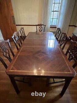 Vintage Lane Chippendale Style Dining Set