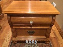 Vintage Lexington Commode Oak Wood Nightstand