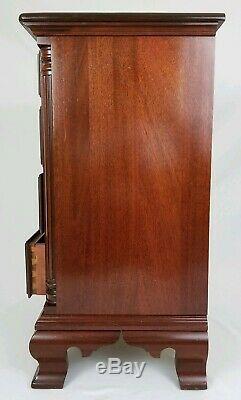 Vintage Mahogany Nightstand End Table Thread Cabinet Chippendale Federal Kling