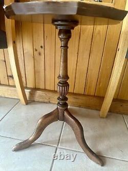 Vintage Mahogany Pie Crust Table, Wine Table Leather Top 13w x20h