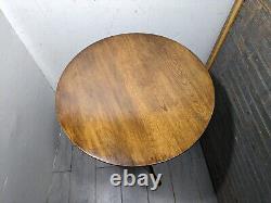 Vintage Rustic English Queen Anne Chippendale Round Tilt Top Wood Pedestal Table