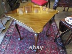 Vintage Solid Cherry Chippendale Style Gate-leg Drop Leaf Table
